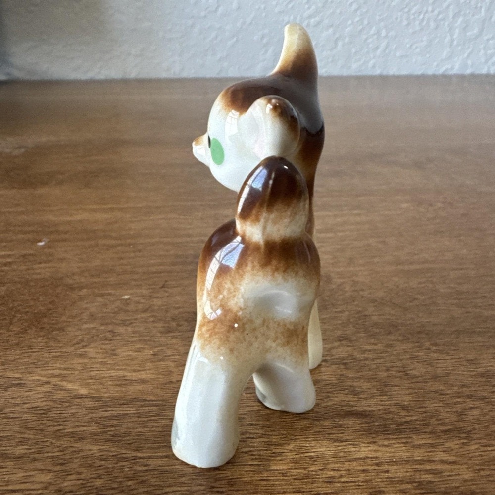 Vintage Glazed Porcelain Fawn Figure Trinket Made In Japan - Picture 3 of 8